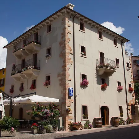 Antico Alloggio Lessinia